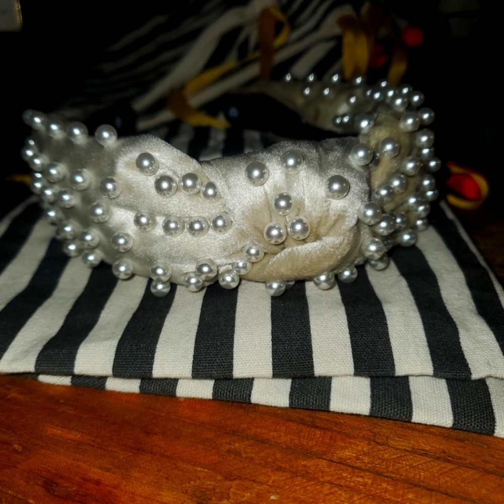 lele sadoughi headband